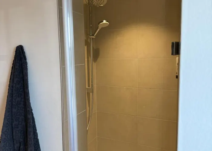 Villa19hundert5 Moderne In Zentraler Lage דירה *